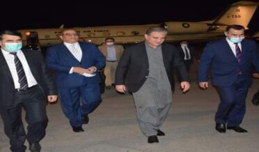 وزیر خارجہ مخدوم شاہ محمود قریشی، اپنے چار ملکی دورے کے پہلے مرحلے میں، تاجکستان کے دارالحکومت دشنبے پہنچ گئے۔