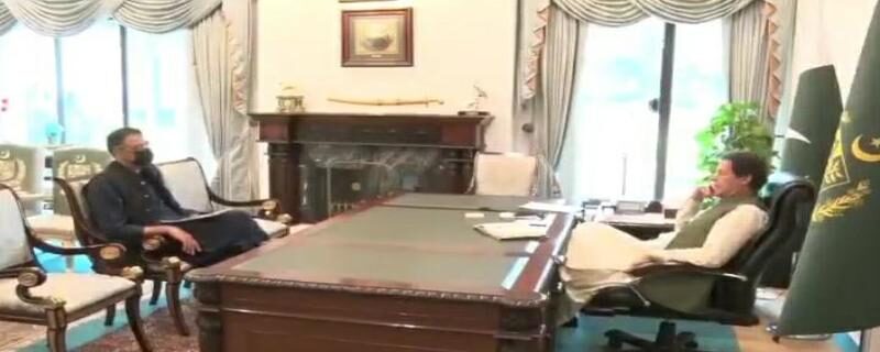 وزیر اعظم عمران خان سے وزیر منصوبہ بندی اسد عمر کی ملاقات