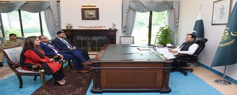 وزیرِ اعظم عمران خان سے برطانیہ کے ممبرانِ پارلیمنٹ کی ملاقات
