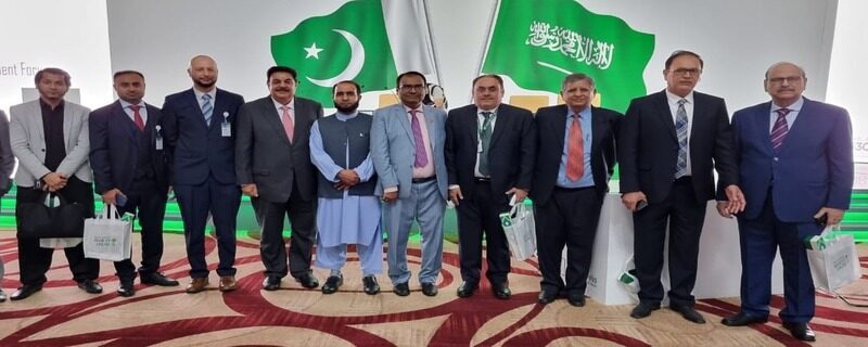 پی ٹی آئی ریاض کے الیکٹڈ ممبران کی سعودی دارالحکومت الریاض میں منعقدہ سپوزیم اجلاس میں مدعو کیا گیا تھا۔