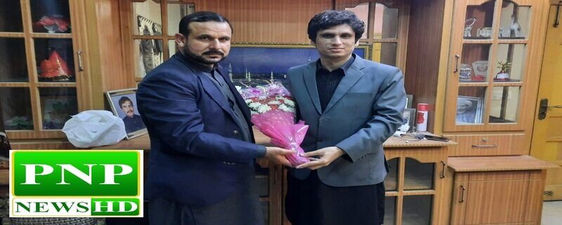 Sub Editor Pak News Point Alam Khan's meeting with Legal Advisor Nasir Azeem Khan Advocate High Court