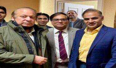 Barrister Amjad Malik meets Nawaz Sharif