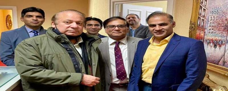 Barrister Amjad Malik meets Nawaz Sharif