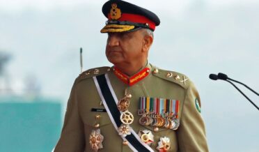 Army Chief General Qamar Javed Bajwa has said that the youth should do more for the service of the country and humanity.