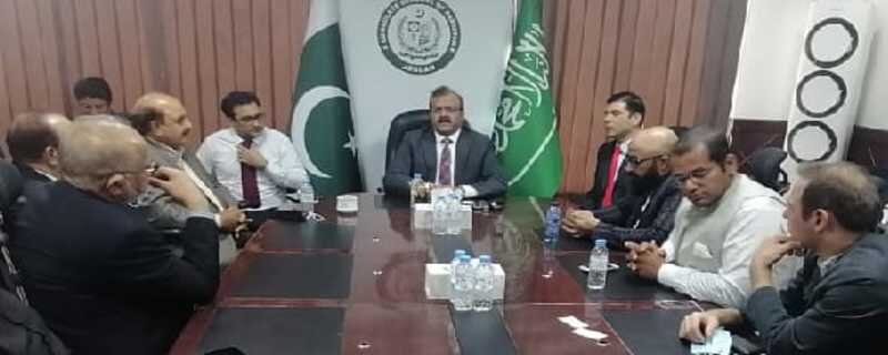 The Saudi government has announced to provide scholarships to Pakistani students under which Pakistani students will study in 25 universities of Saudi Arabia. Ambassador of Pakistan General (retd) Bilal Akbar