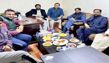 PTI UAE delegation meets veterinarians and businessmen