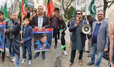 Protests by PTI workers and patriotic Pakistanis continue in Germany