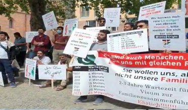 protest was recorded outside the Foreign Minister's office in Berlin over the delay in family reunification visas for people living in Germany