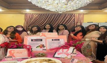 جدہ میں پاکستانی کمیونٹی خواتین کی جانب سے چھاتی کے سرطان سے آگاہی کے حوالے سے تقریب