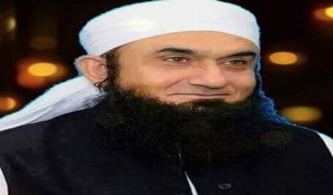 Maulana Tariq Jameel suffered a heart attack in Canada