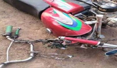 speeding Mazda Ki crushed three motorcyclist brothers near Daska Wadala Sindwan