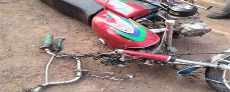 speeding Mazda Ki crushed three motorcyclist brothers near Daska Wadala Sindwan