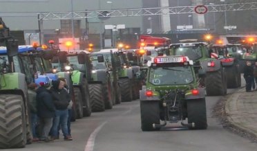 جرمن میں کسانوں نے زراعت کو دی جانے والی رعایات میں کمی کے منصوبے کو واپس لینے کا مطالبہ کردیا